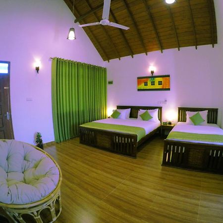 Avonil Resort Yala Tissamaharama Exterior photo
