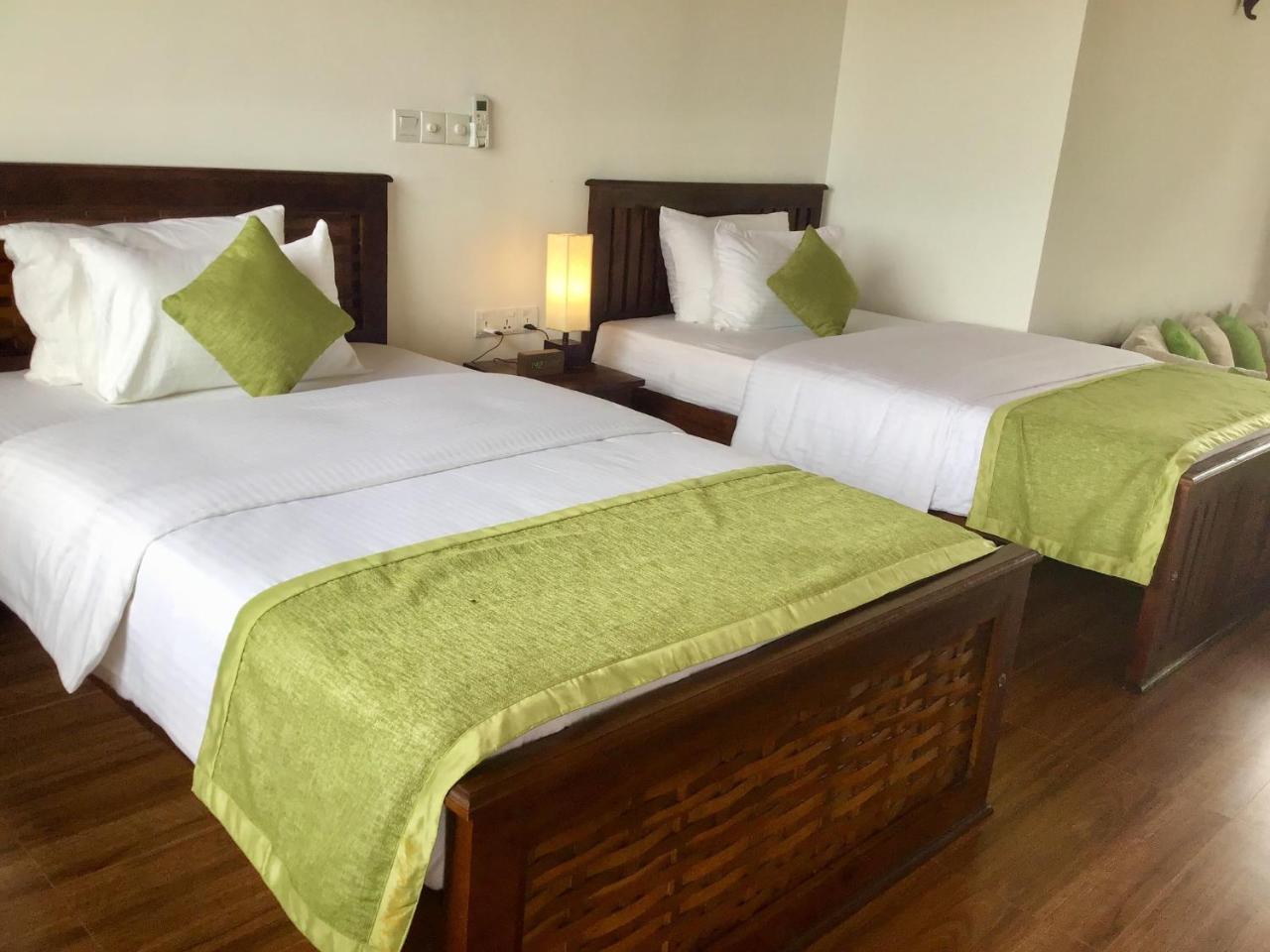 Avonil Resort Yala Tissamaharama Exterior photo